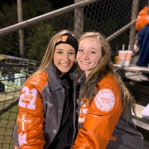 Meet your Posher, Camie